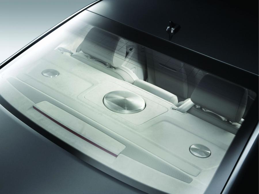 Детали экстерьера Audi S8 (D3) 2005 года  (WW) (фото 4 из 61)